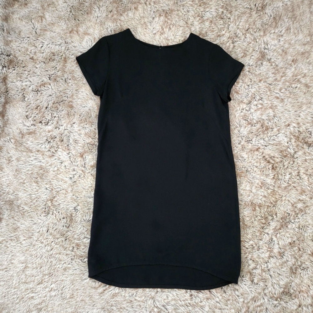 Cuyana‎ 100% Silk Short Sleeve Black Shift Dress Women's Size Medium